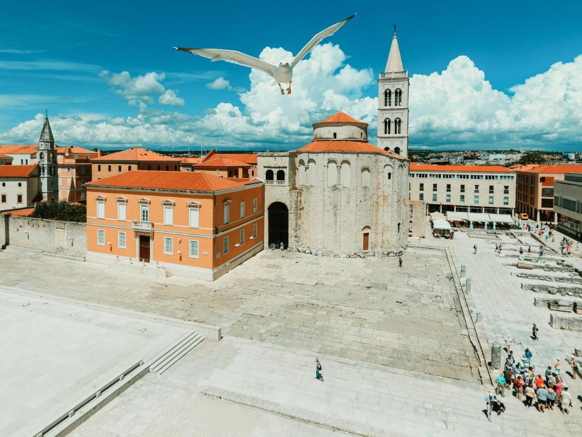 Caisa Classic Beachfront Apartment Zadar Exterior foto